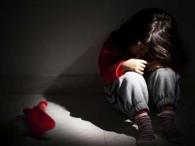 پاکستان میں روزانہ 1200 نئے بچےمشیات کی طرف راغب ہورہے ہیں ، رپورٹ