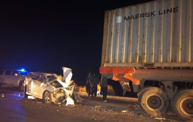 کوئٹہ کراچی قومی شاہراہ پر ٹرالر اور کار میں تصادم چھ افراد جاں بحق